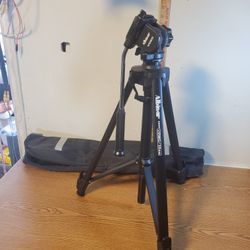 Albinar 9900 Camera Camcorder Tripod With Case