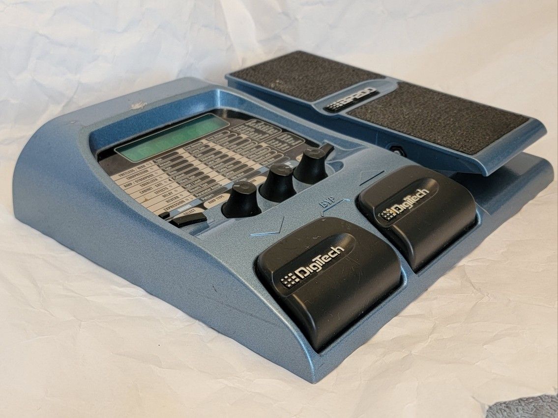 VERSATILE DigiTech BP200 Bass Guitar Multi Effects Pedal!