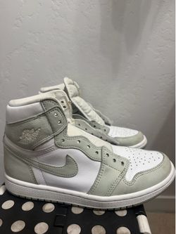 Wmns Air Jordan 1 Retro High OG 'Seafoam'