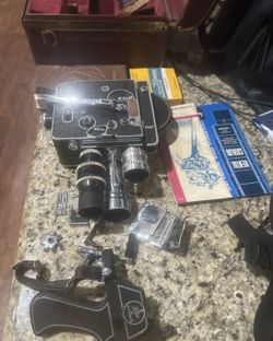 Vintage paillard Bolex h-16 movie camera