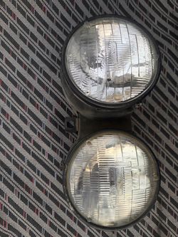 BMW e30 325i headlights