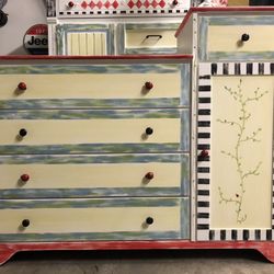 2 beautifully professional painted wood dressers 