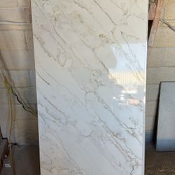 Aristone Gold Quartz 