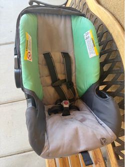 Baby car seat and base