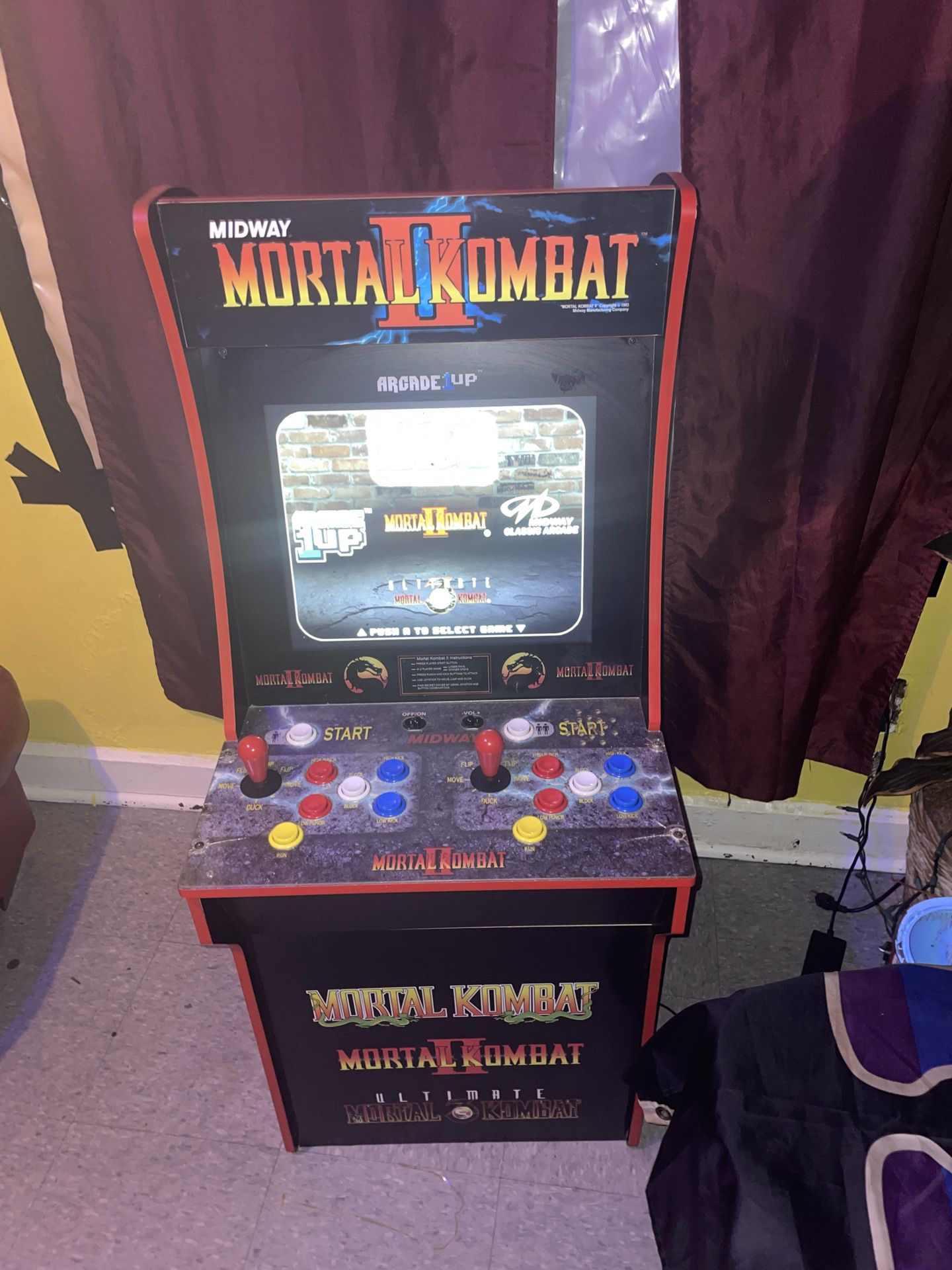 Mortal Kombat 2  Deluxe Arcade Game 
