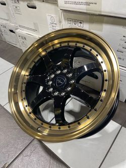 18x8.5 5-114.3 5-108 +30 Elegant Wheels