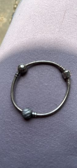 Pandora bracelet with 2 charms