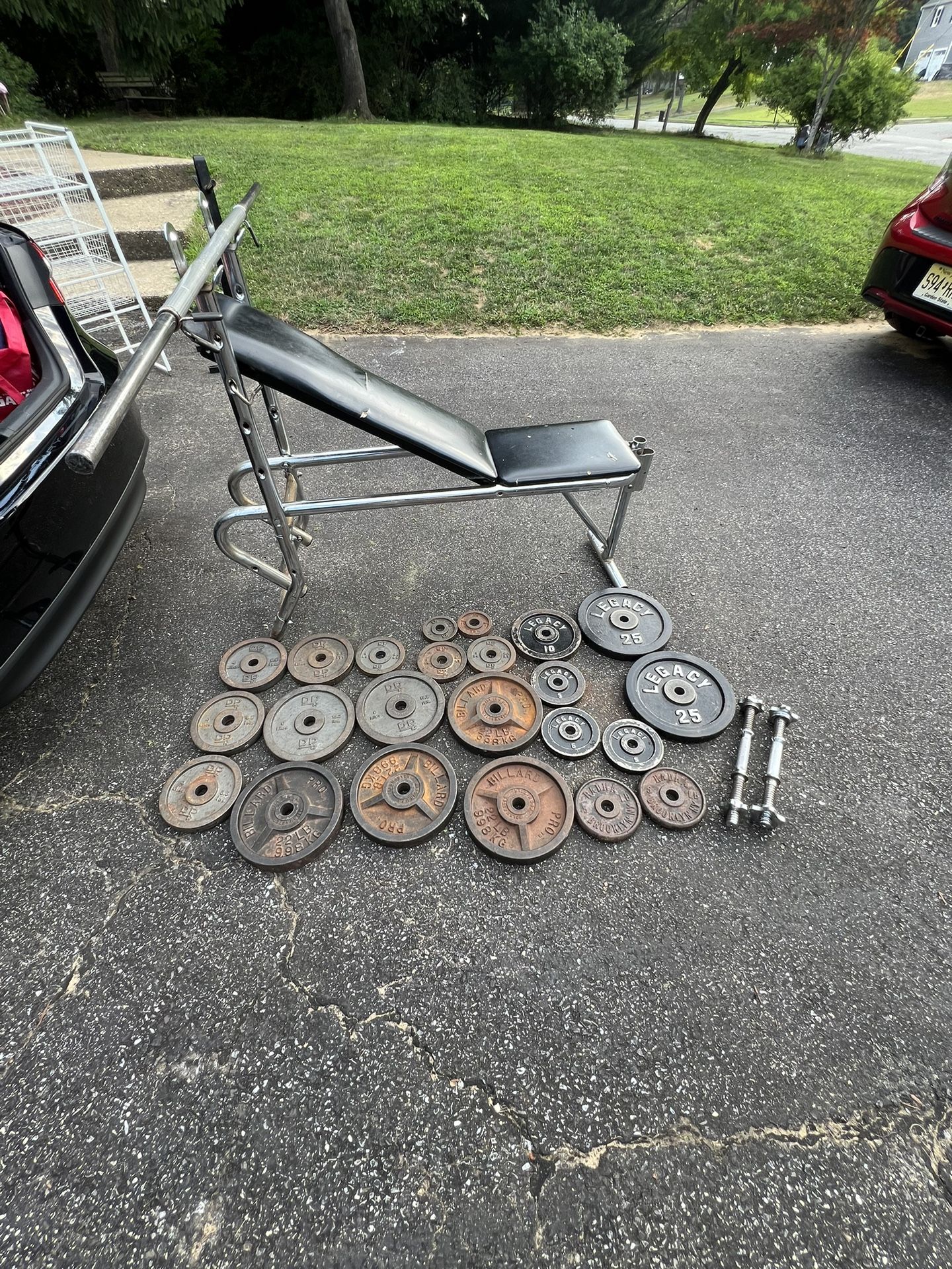 Home gym weight set with barbells dumbbells weights and bench press