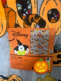Winnie the Pooh Halloween Blanket