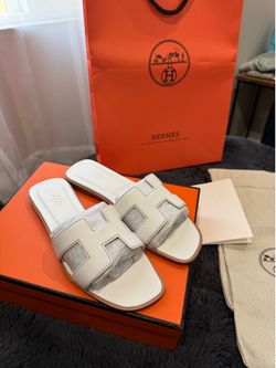 Hermes sandals