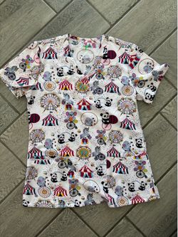 Set of 4 Women’s Printed Scrub Tops – Size (S)