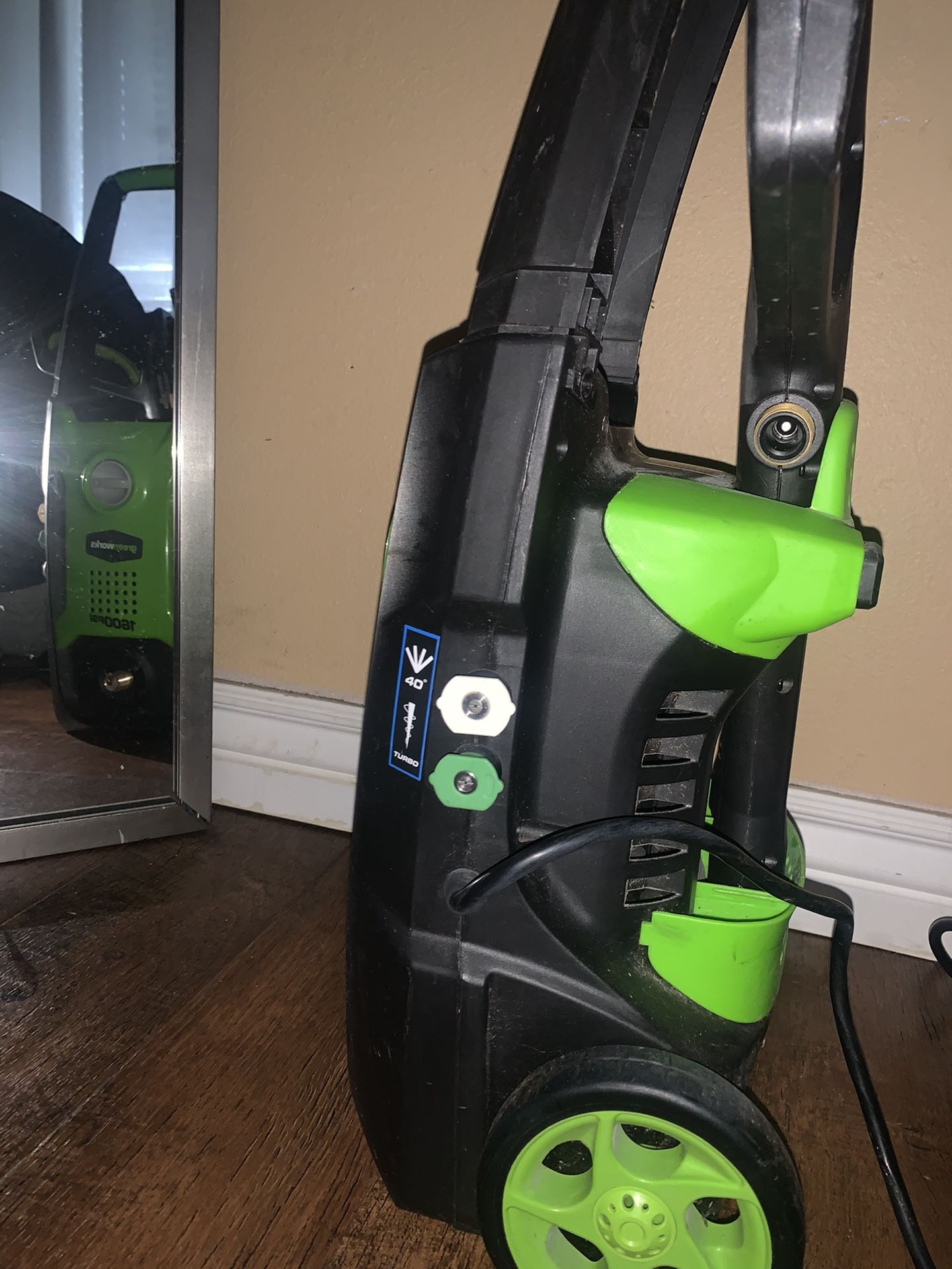 GreenWorks 1700PSI Pressure Washer for Sale in Renton, WA OfferUp