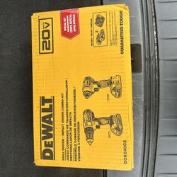 Dewalt Drill Set 