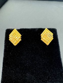 21 karat solid yellow gold rhombus studs earrings