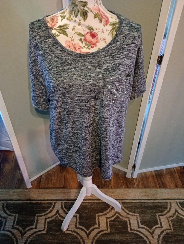 Est. 1946 Women's Top 14w-16w