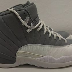 Size 8.5 - Jordan 12 Stealth 2022 Authentic Retro GREAT CONDITION