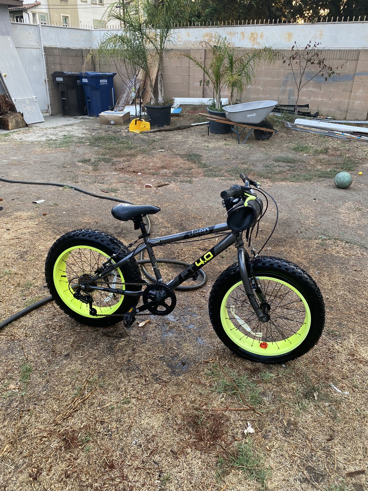 jeep ft 4.0 bike price