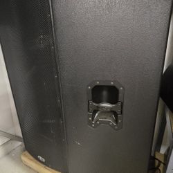 Big Speakers 