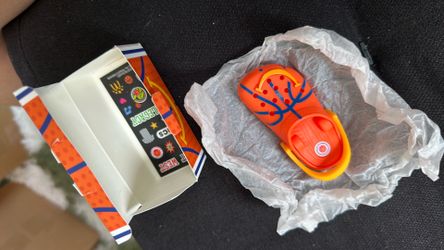 Mc Donald’s All American Games Croc toy
