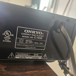 Onkyo C-7030 CD Player
