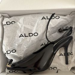 Aldo Black Pump - Heels