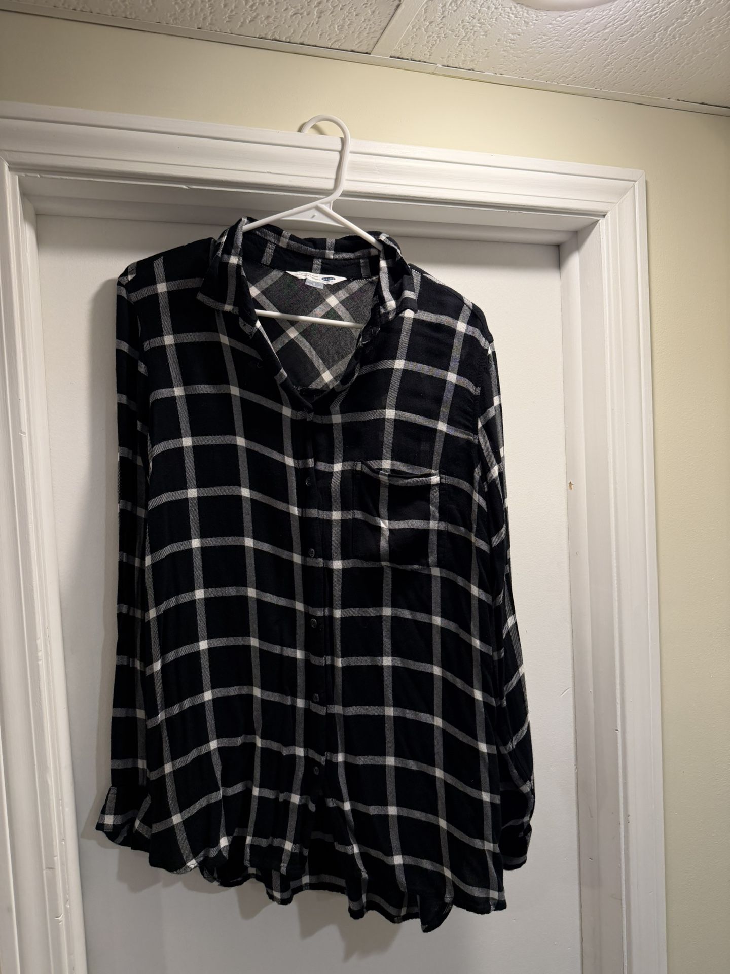 Old Navy Flannel Size L