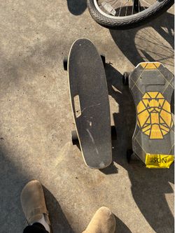 Skateboard