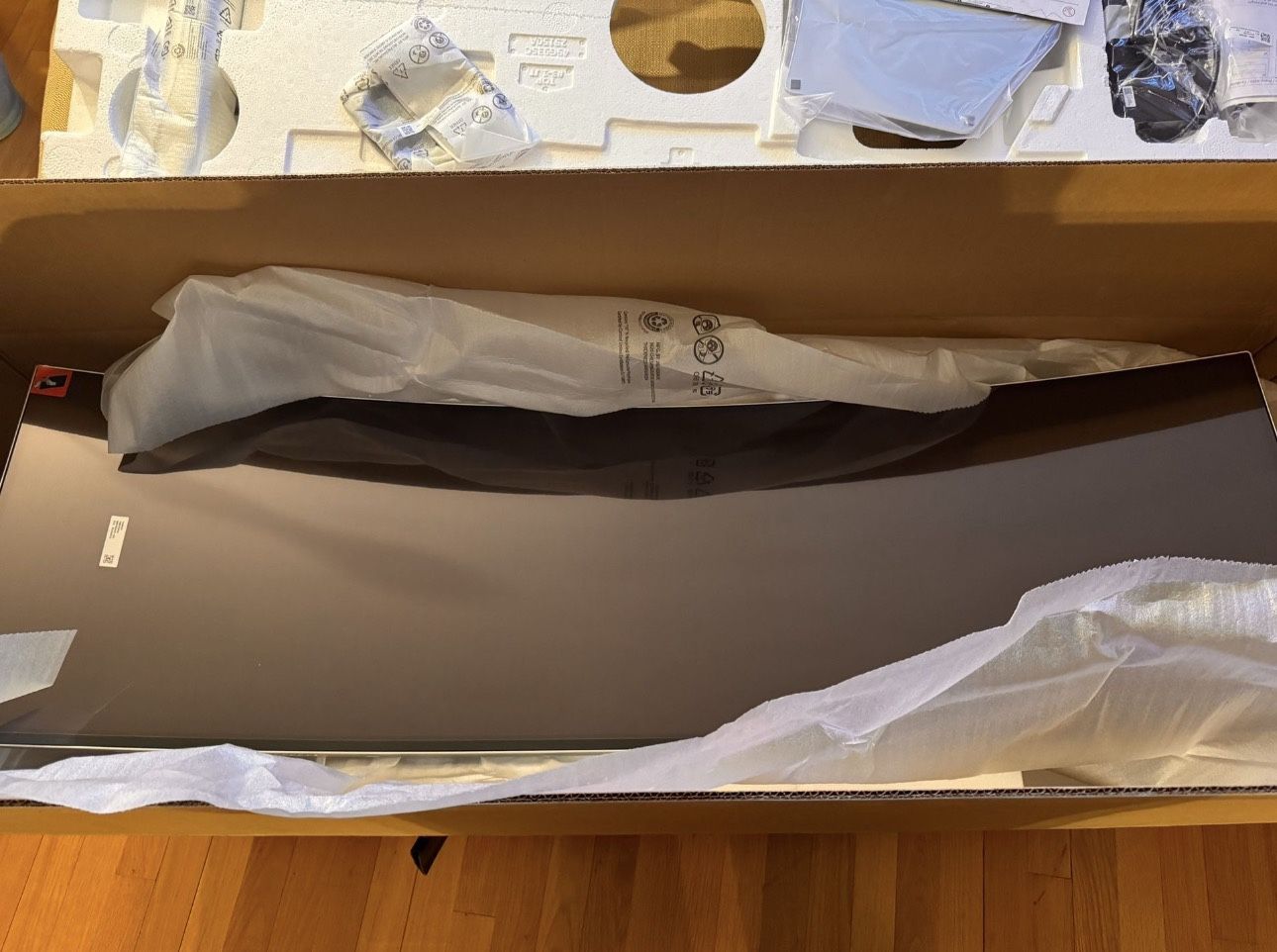 SAMSUNG 49" Odyssey G93SC OLED Monitor, 240Hz