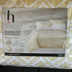 Bedding Set With Sheets (king Size)
