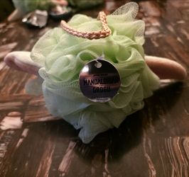 Bath & Body Works Mandalorian “Grogu Sponge” Disney Star Wars Scrub