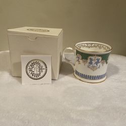 Royal Collection 1998 Buckingham Palace Cup St James Palace London no box