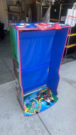 Free Toddler bed Mickey