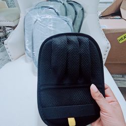 2 pcs Reusable 5-Finger Pet Hair Remover + Roller – No Sticky Refills Needed!-Shipping available