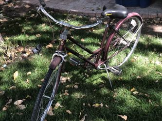 Vintage beach cruiser