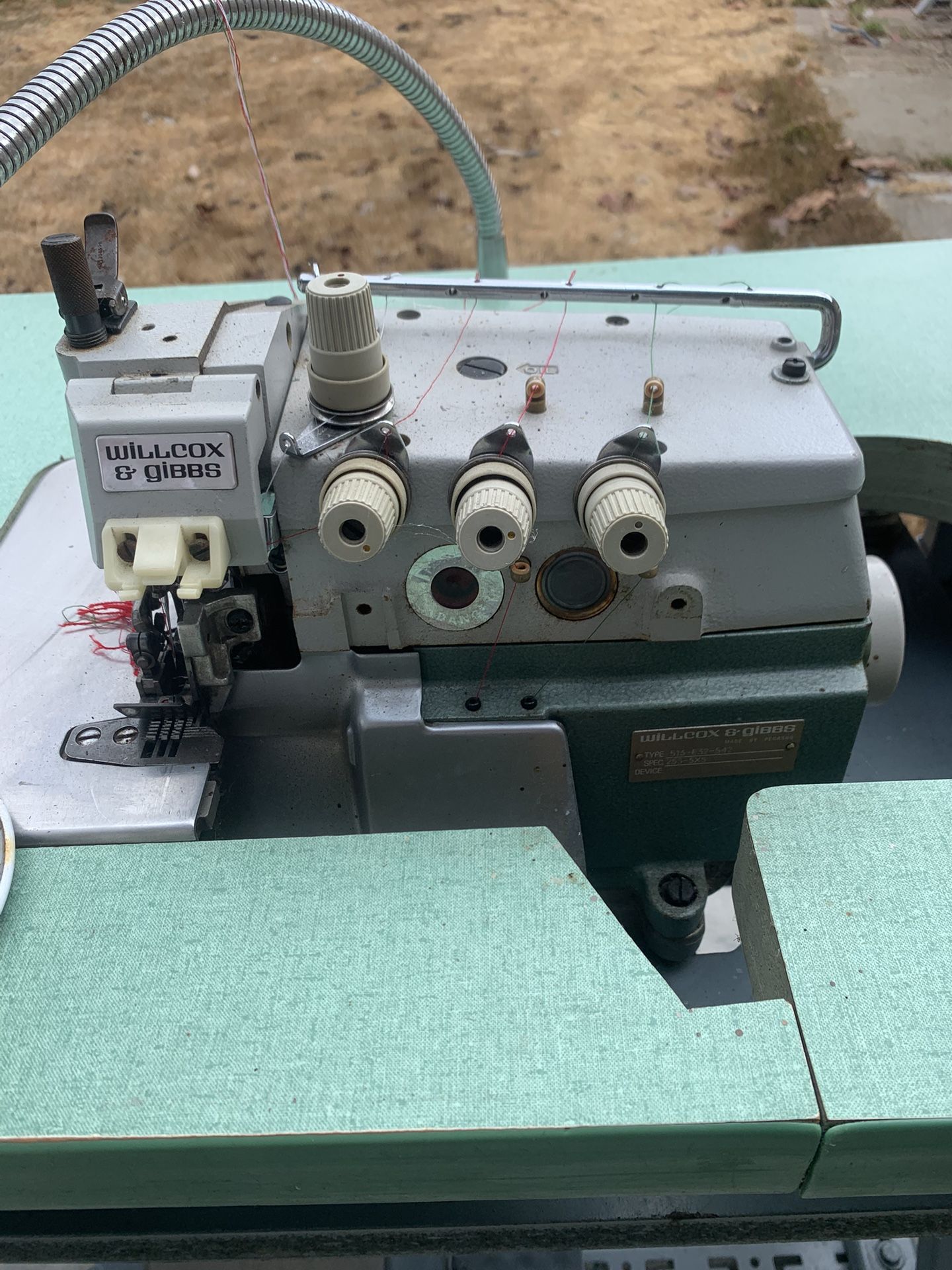 INDUSTRIAL SEWING’S MACHINE 
