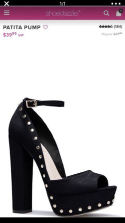 Black Pumps