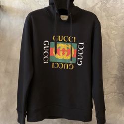Hoodie 100$ Size Small