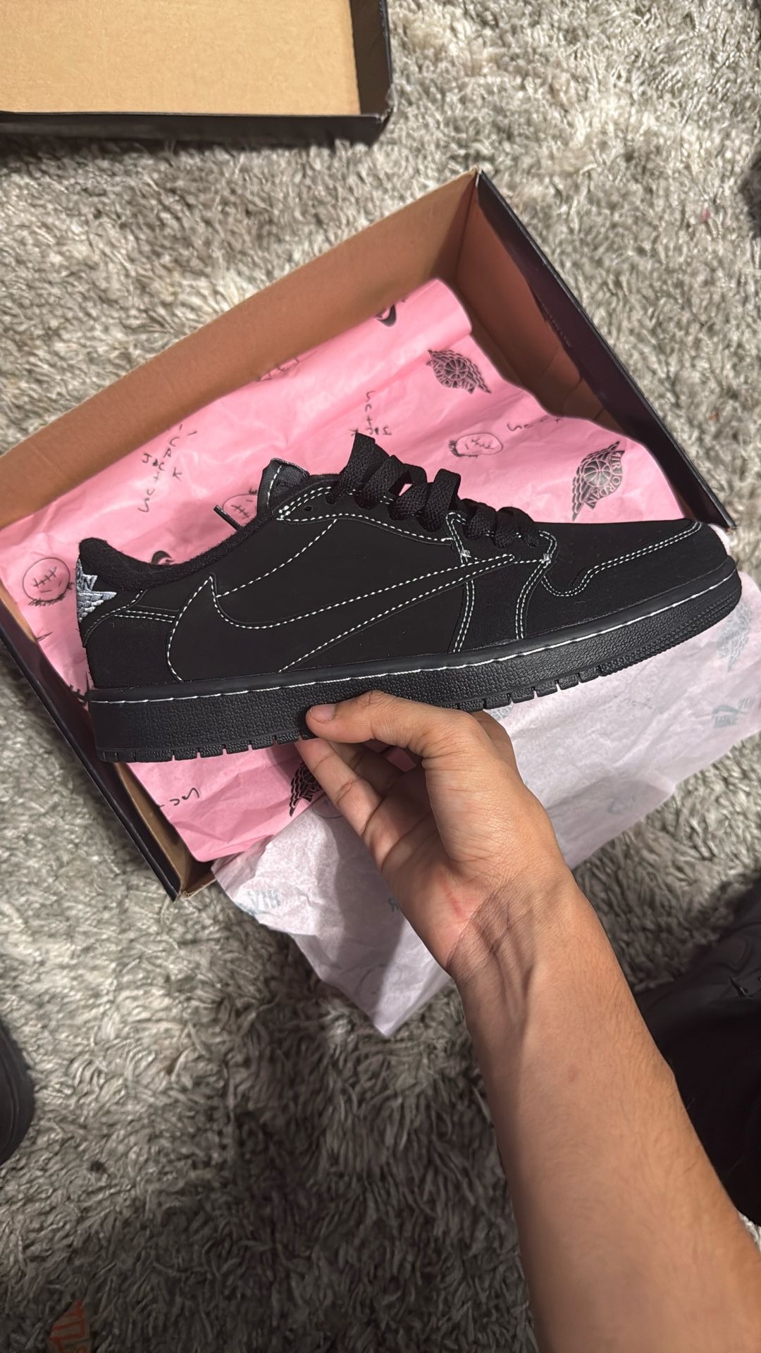 Phantoms Travis scott