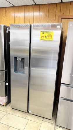 SIDE-BY-SIDE SAMSUNG REFRIGERATOR ON SALE