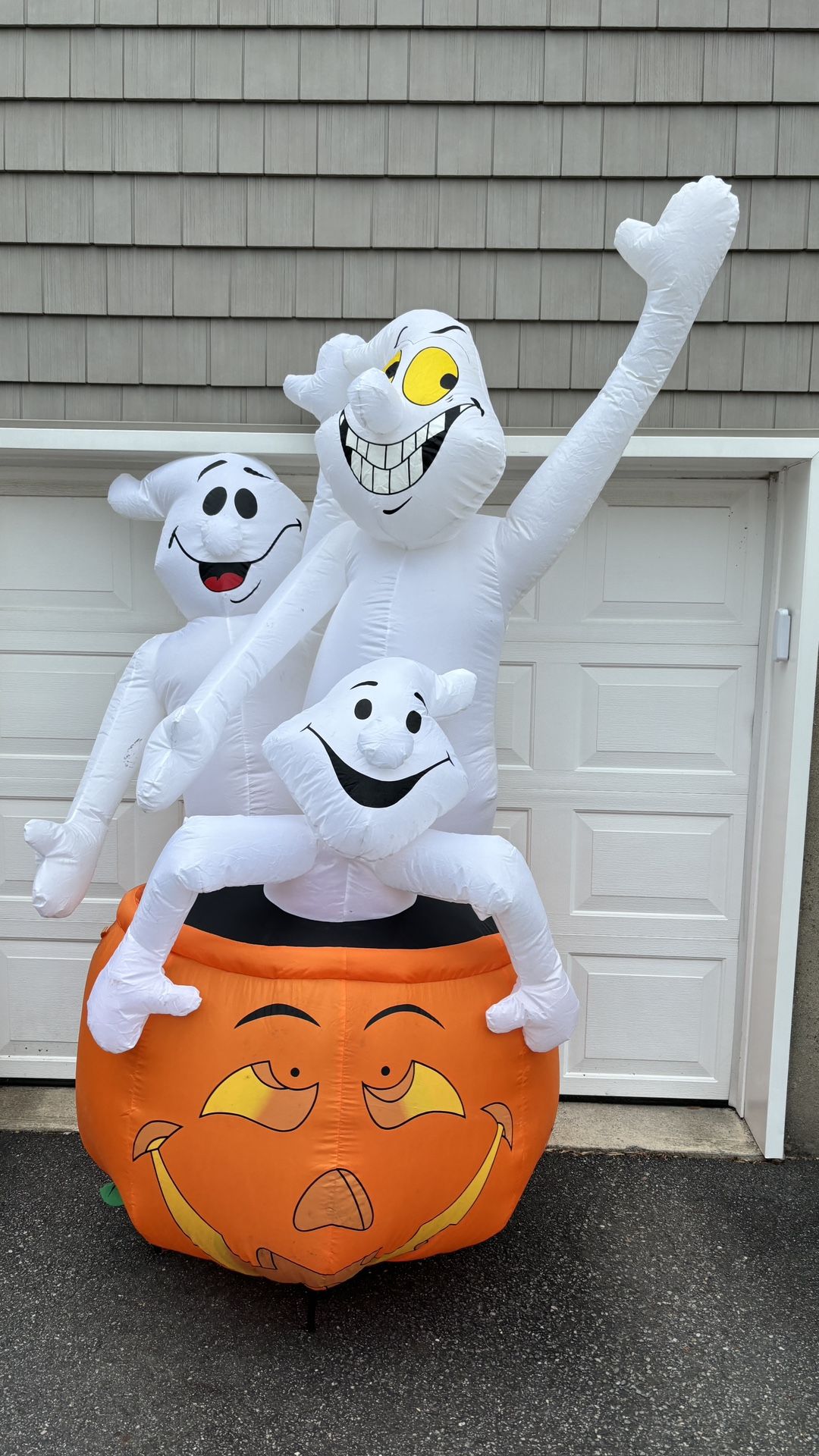 Halloween Inflatable Ghost Lawn Decoration 10ft
