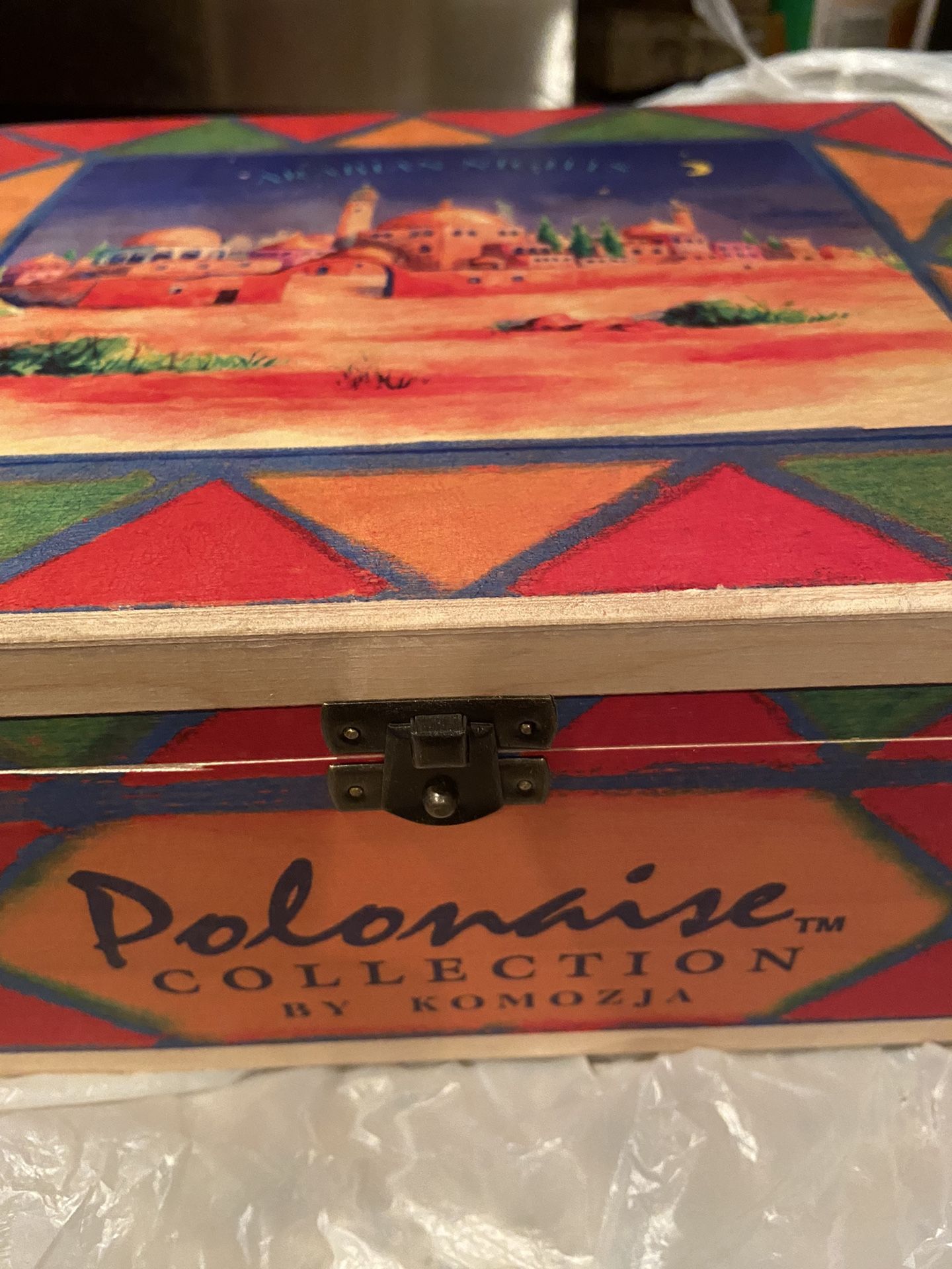 Egyptian Polonaise Ornament Set In Wooden Box