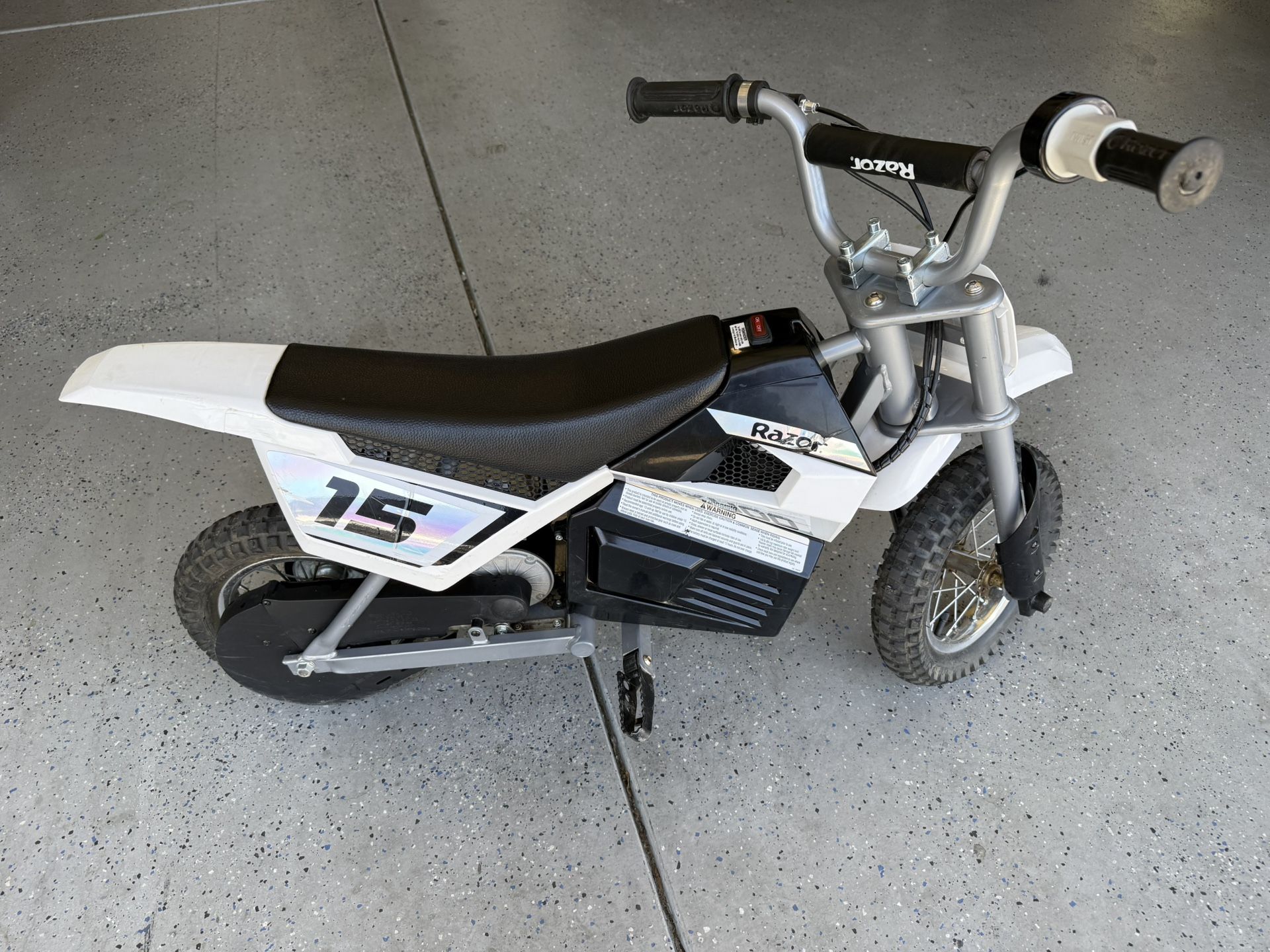 Two Razor Mx 400 Kids Electric Dirt Bikes