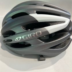 Giro Foray Size Large Bike Cycling Helmet Adult 59-63 Gray White Unisex