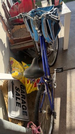 Trek Navigator 300 Bicycle - $60 OBO (Need Gone Today!)