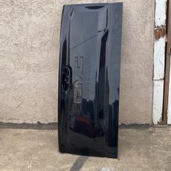 Tail Gate GMC 2019-2023