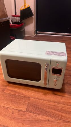 Classical style Microwave