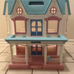 Fisher Price Dream Dollhouse with Pieces