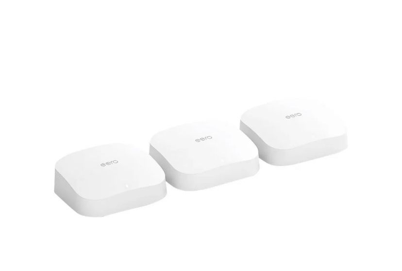 Eero Pro 6 tri-band mesh Wi-Fi 6 System with Built-in Zigbee Smart Home (3-pack)
