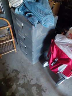 Sterling 4 Drawer