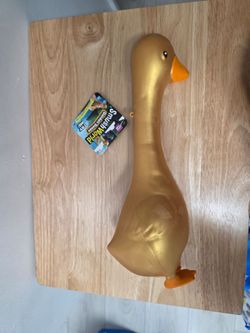 SmushWorld Golden Goose Squishy